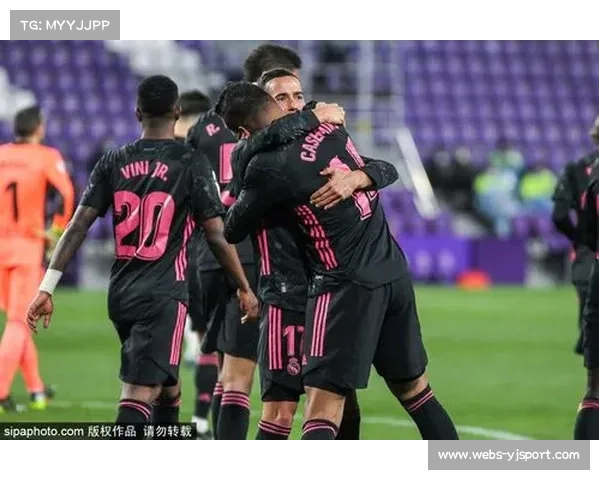 上海双雄争冠全景回顾：从联赛首轮到收官日的悬念迭起